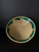 Load image into Gallery viewer, Tazon Medio - Green Peppers 30 cm
