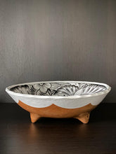 Load image into Gallery viewer, Tazon Pequeno Pajaro - B White 24 cm
